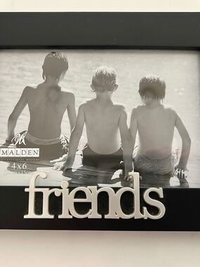 Malden "Friends" Frame for 4x6 photo